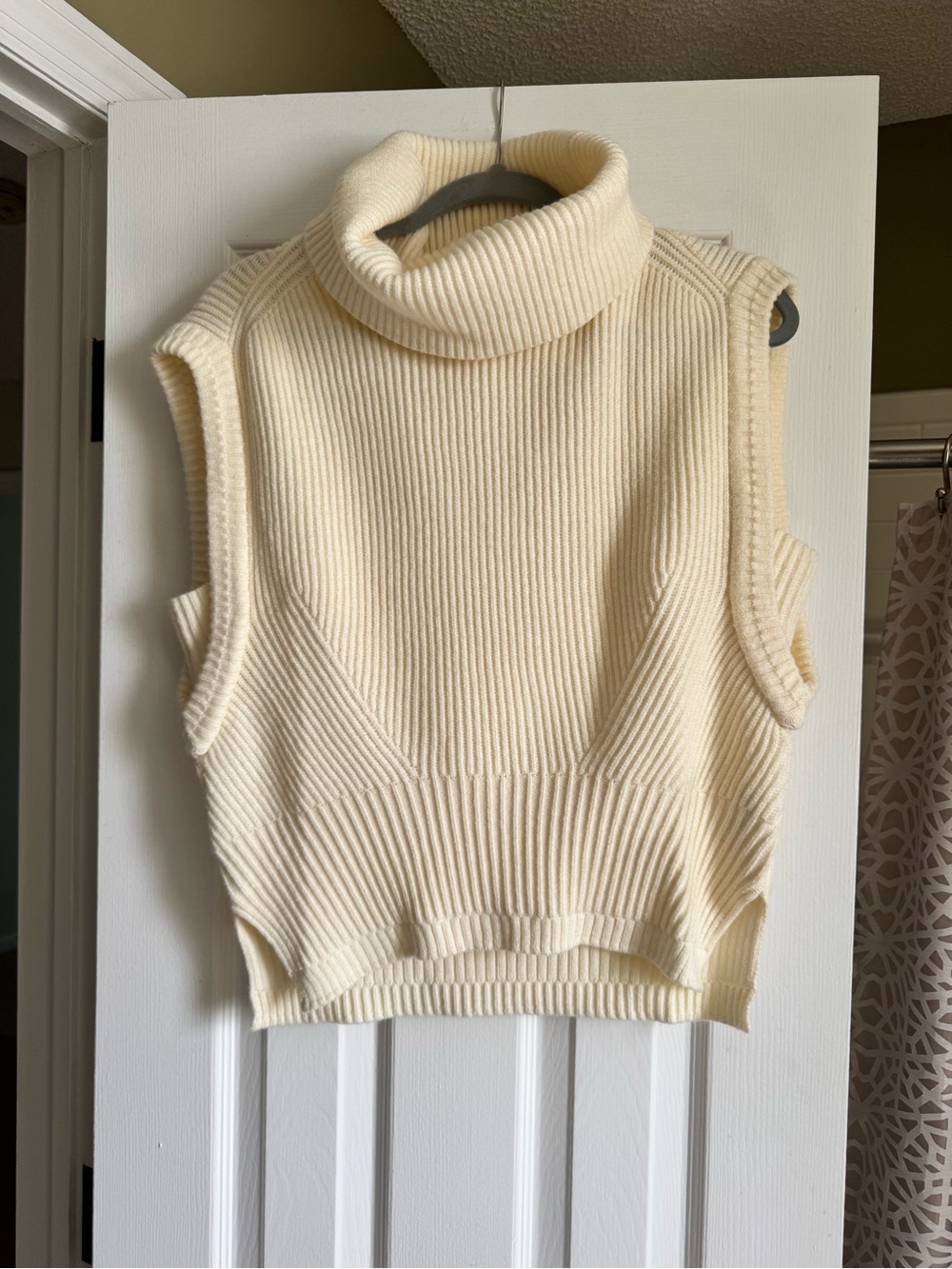 Boutique Sleeveless Turtleneck Rib-Knit Sweater in Cream